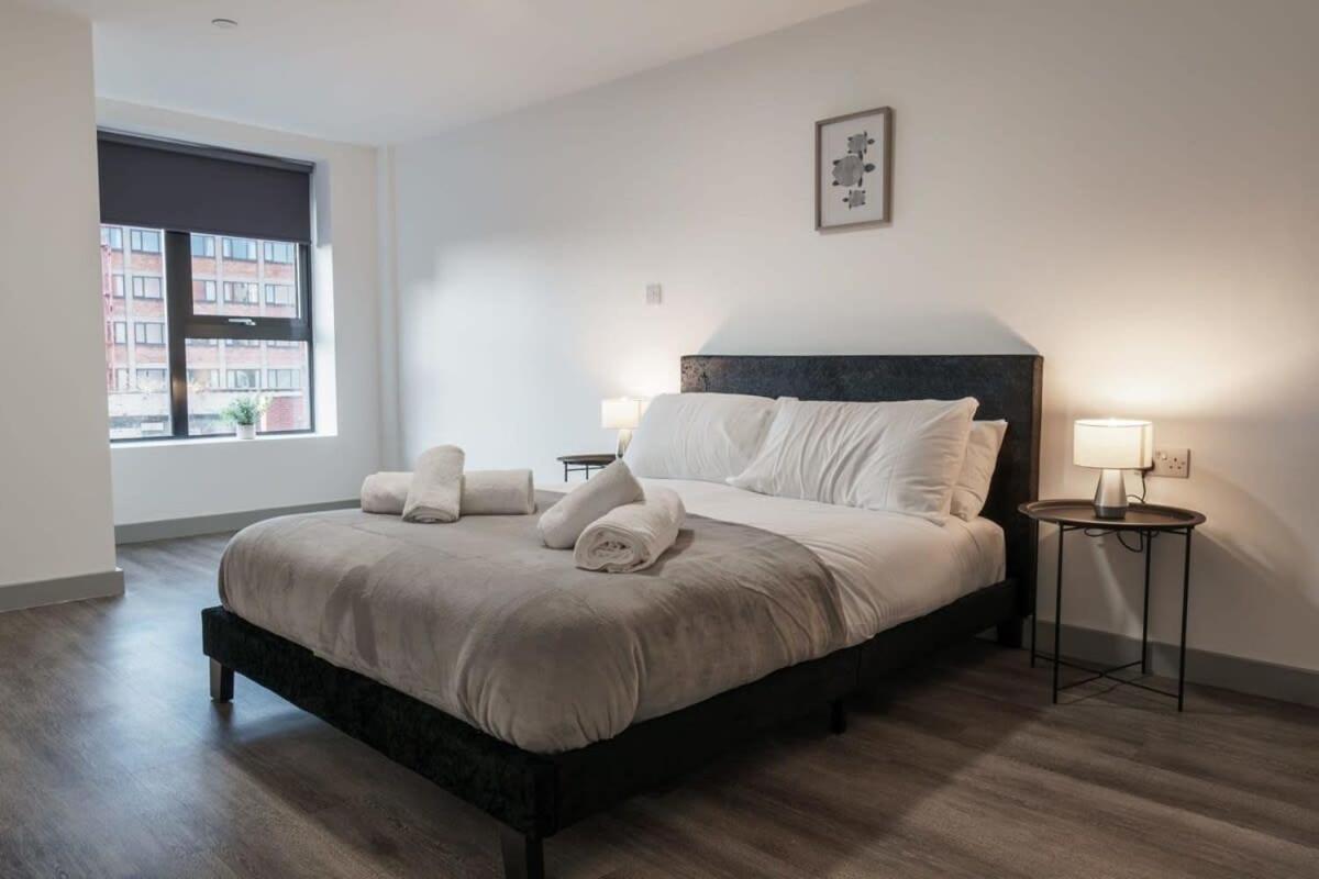 Modern 1 Bed Apartment In Liverpool Centre エクステリア 写真